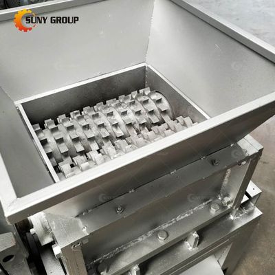 Настраиваемые лезвия Малый металл и использованный пластик Shredder для деревообрабатывающей машины