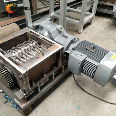 Компактная машина для измельчения бумаги с напряжением 380V / 50Hz и размером 1200 * 600 * 1000 мм