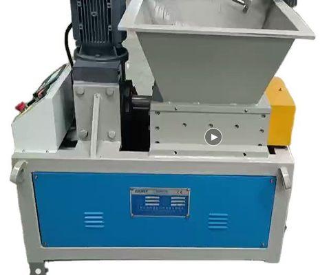 Настраиваемые лезвия Малый металл и использованный пластик Shredder для деревообрабатывающей машины