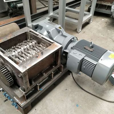 Скрап Алюминиевые банки Shredder Machine Двойной вал дробилки для индивидуальных требований